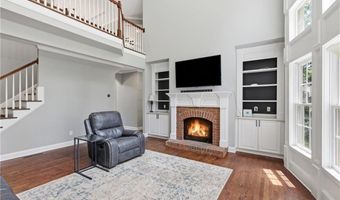 127 Laurel Ridge Dr, Alpharetta, GA 30004