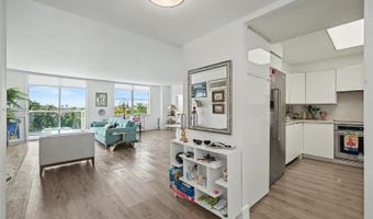 10000 W Bay Harbor Dr 303, Bay Harbor Islands, FL 33154