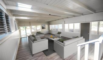 99-822 Nahiolea St, Aiea, HI 96701