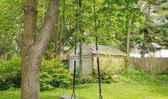 417 Monroe St, Allegan, MI 49010