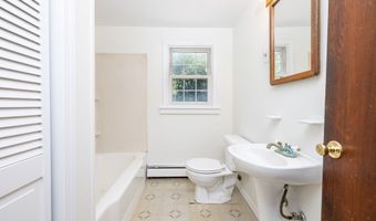 473 Lower Ln, Berlin, CT 06037