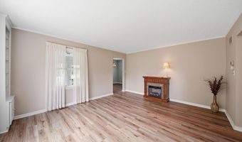 425 W Oregon Rd St, Adrian, MI 49221