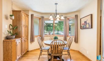 1109 S Parkview Blvd, Brandon, SD 57005