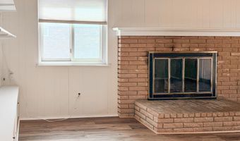 2844 Renfrew St, Ann Arbor, MI 48105