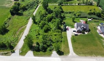22950 McPhall Rd, Armada, MI 48005