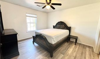 507 Braithwaite St B, Bentonville, AR 72712