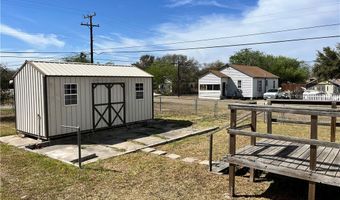 215 Elsie Ave, Agua Dulce, TX 78330