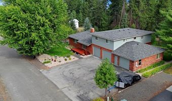 506 Lakeview Dr, Cascade, ID 83611