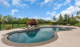 4 Ridgeview Way, Allentown, NJ 08501