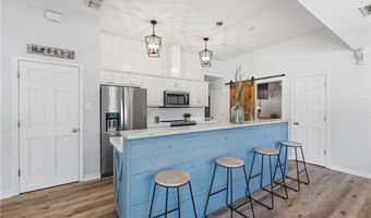 201 W Rhodes Ave, Aransas Pass, TX 78336