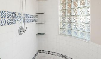 32 CIELO DORADO Dr, Anthony, NM 88021