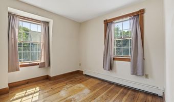 5 Pine St, Augusta, ME 04330