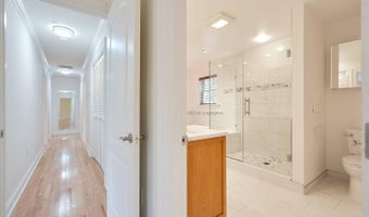 6208 WISCASSET Rd, Bethesda, MD 20816