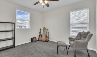 5217 Linton St, Ashville, OH 43103