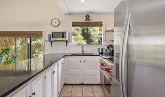 1455 W Kuiaha Rd, Haiku, HI 96708