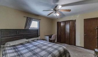 1626 N 14th St, Arkansas City, KS 67005