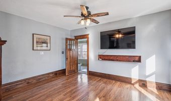 1701 Main St, Adel, IA 50003