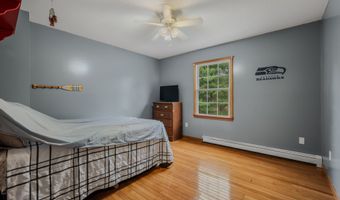 364 Cabin Rd, Colchester, CT 06415