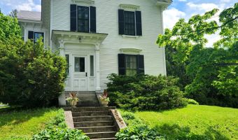 151 Kenduskeag Ave, Bangor, ME 04401