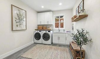 162 Clearcreek Dr, Boiling Springs, SC 29316