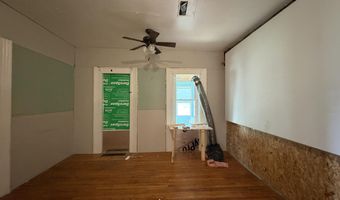 216 W Chestnut St, Albion, MI 49224