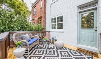 3107 MONTROSE Ave, Alexandria, VA 22305