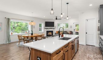159 Wellington St, Asheville, NC 28806