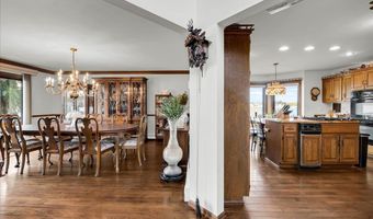 523 Lathrop Ave, Algonac, MI 48001