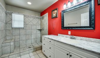 1107 NW 3rd St, Andrews, TX 79714