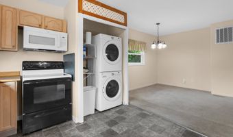 97 DRESDEN St, Astoria, OR 97103