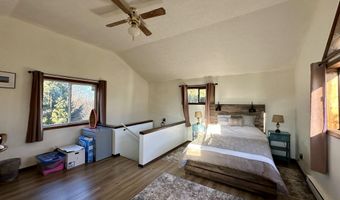 182 Claremont Dr, Albrightsville, PA 18210