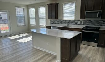 719 W Spaniel Dr, Ann Arbor, MI 48108