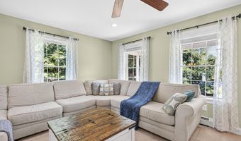 40 Haley Rd, Arundel, ME 04046
