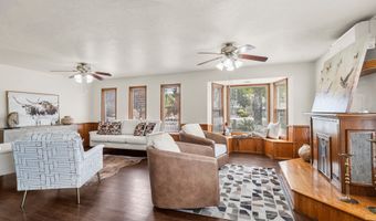 409 PACIFIC Ave, Brookings, OR 97415