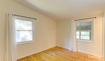 65 First St, Asheville, NC 28803