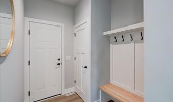 4820 Lacy Rd, Fitchburg, WI 53711