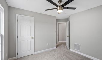 42291 ONYX Ter, Aldie, VA 20105