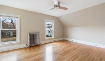 32 Webster Ave, Bangor, ME 04401