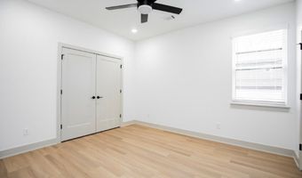 4 Romine Pl, Bella Vista, AR 72715