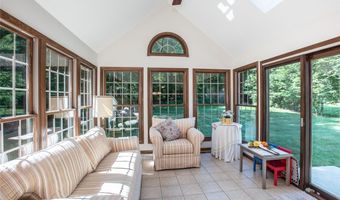 4336 Spruce Run, Akron, OH 44321