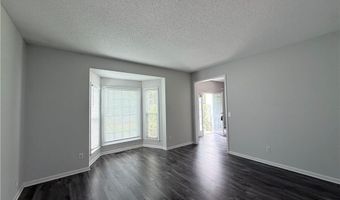 175 Sessingham Ln, Alpharetta, GA 30005