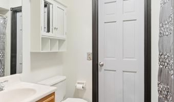 322 Veterans Blvd, Bayville, NJ 08721