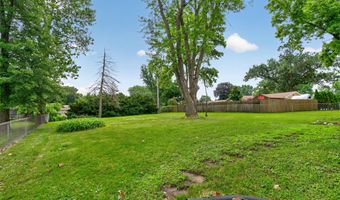 1814 Duff Ave, Ames, IA 50010
