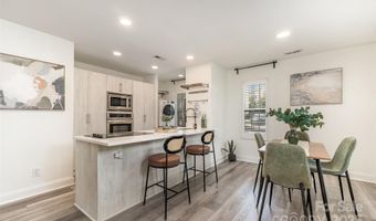 1533 Briar Creek Rd A, Charlotte, NC 28205