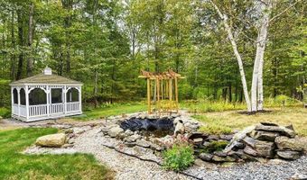 33 Maclean Rd, Alstead, NH 03602