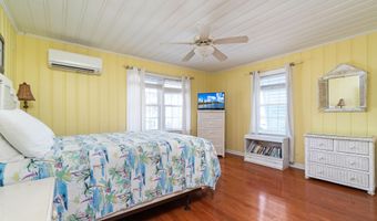 401 E Atlantic Blvd, Atlantic Beach, NC 28512