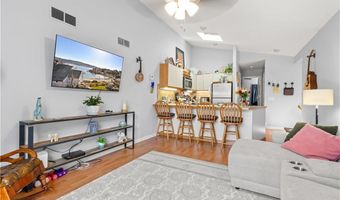 755 Williamsburg Cir, Warwick, RI 02886