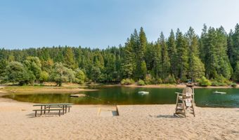 677 Saint Andrews Dr, Arnold, CA 95223