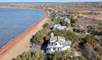 30 Private Rd, Amagansett, NY 11944