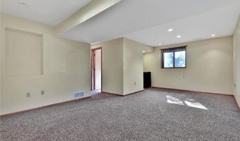 759 Hull Rd, Anoka, MN 55303